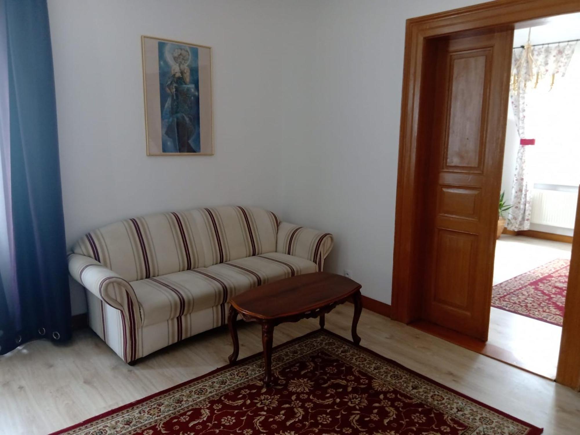 Historic Villa Apartments - Prague — Fotky 3